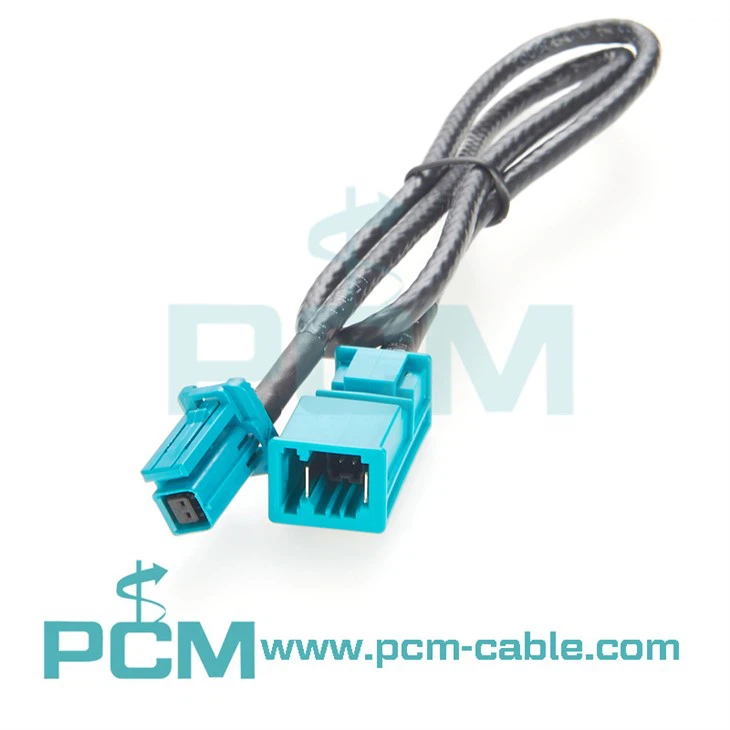 يقوم كابل إيثرنت للسيارات MATEnet بتجميع كابل تمديد MATEnet